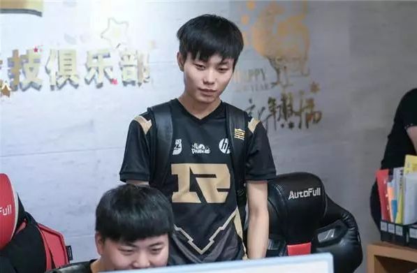 几天的转会