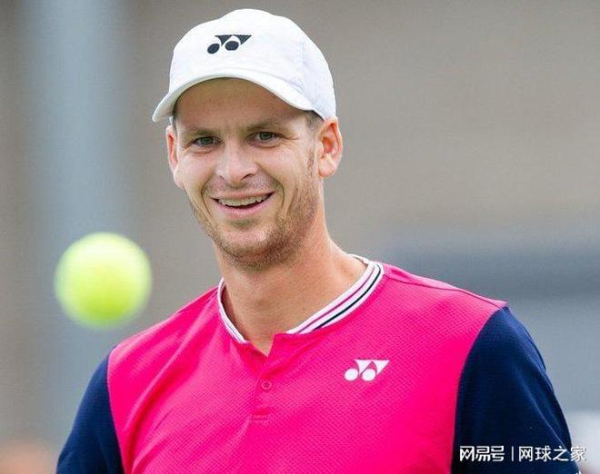 而国际足联 而国际足联