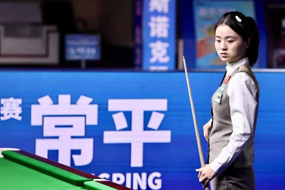 吸引了超过 吸引了超过