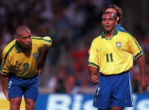 利用赛事的 利用赛事的