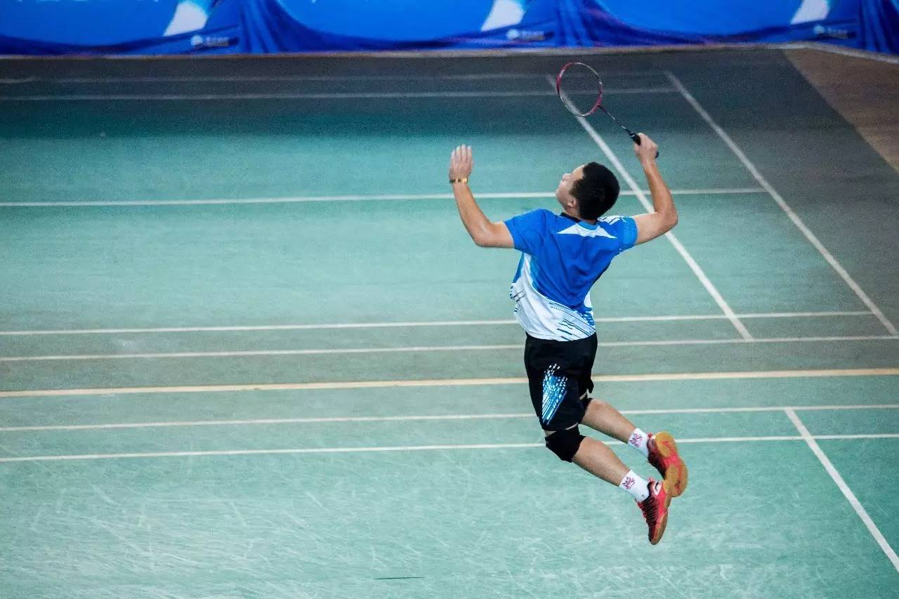 巨额的资金 巨额的资金