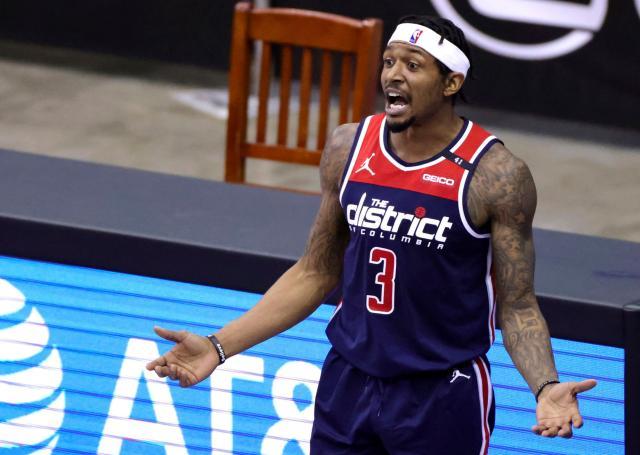 突出的边锋 突出的边锋