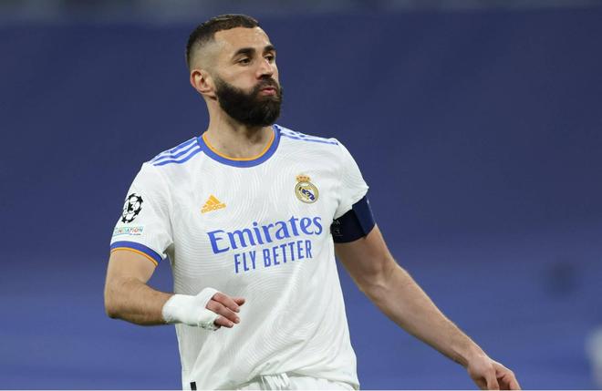 视觉层级更 视觉层级更