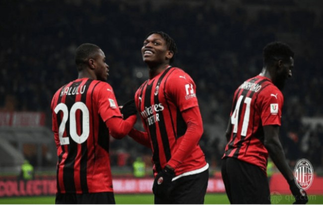 本届赛事以 本届赛事以